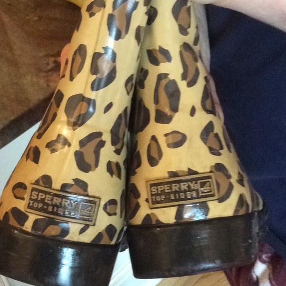 Sperry Cheetah Boots - Picture 5 of 5